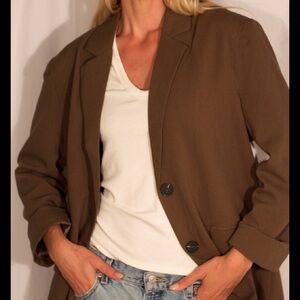 Classic Tailored Blazer in Deep Brown